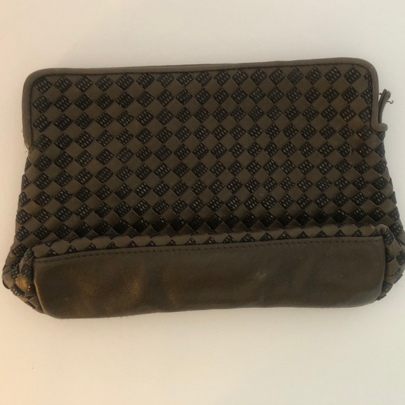 GANSON SAN FRANCISCO WOVEN LEATHER CLUTCH - Picture 2 of 14